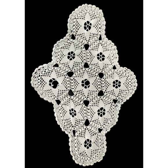 Vintage Crocheted Doilies Lot of 3 - Picture 1 of 6